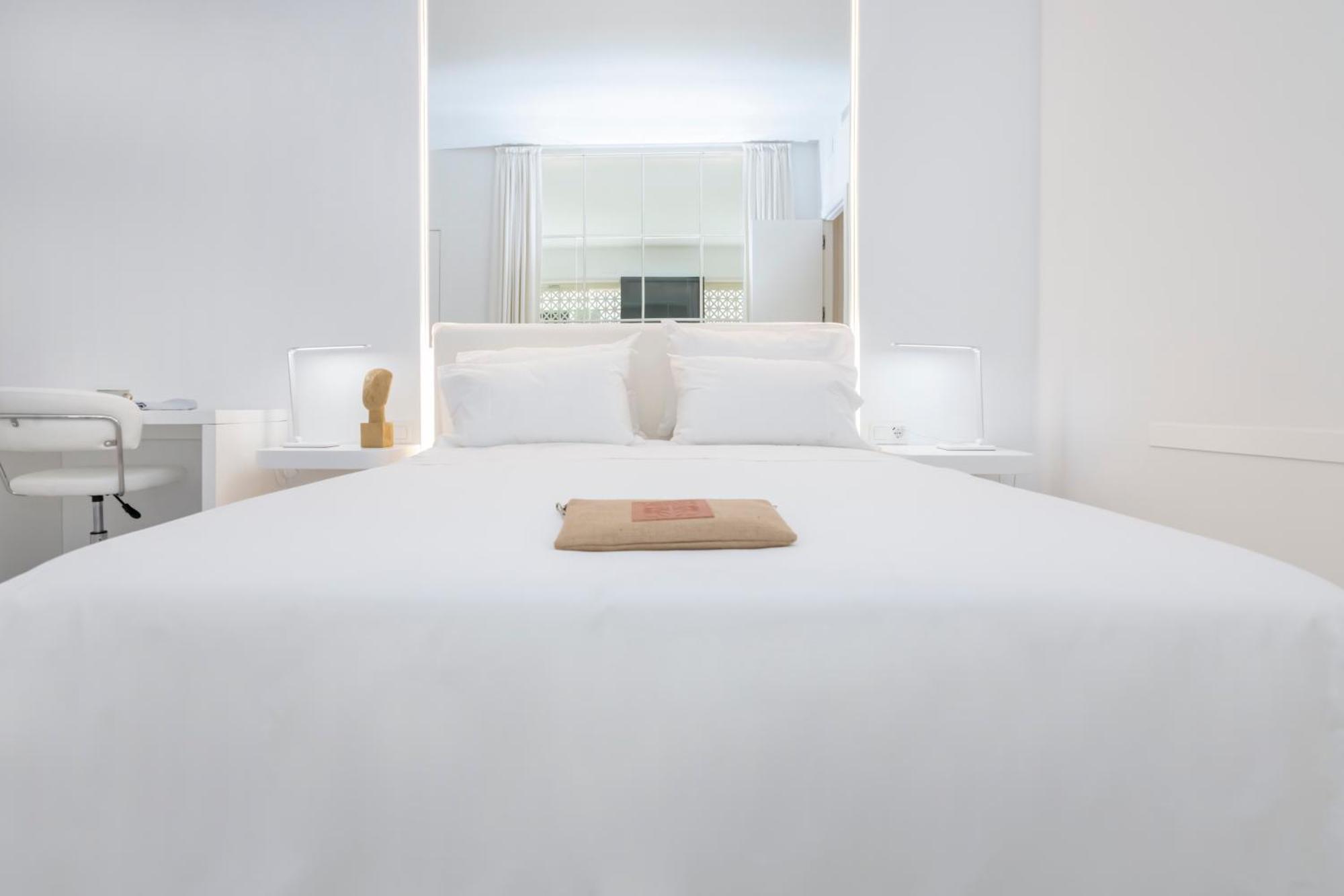 Bhost - Lumiere Suites Córdoba Eksteriør billede